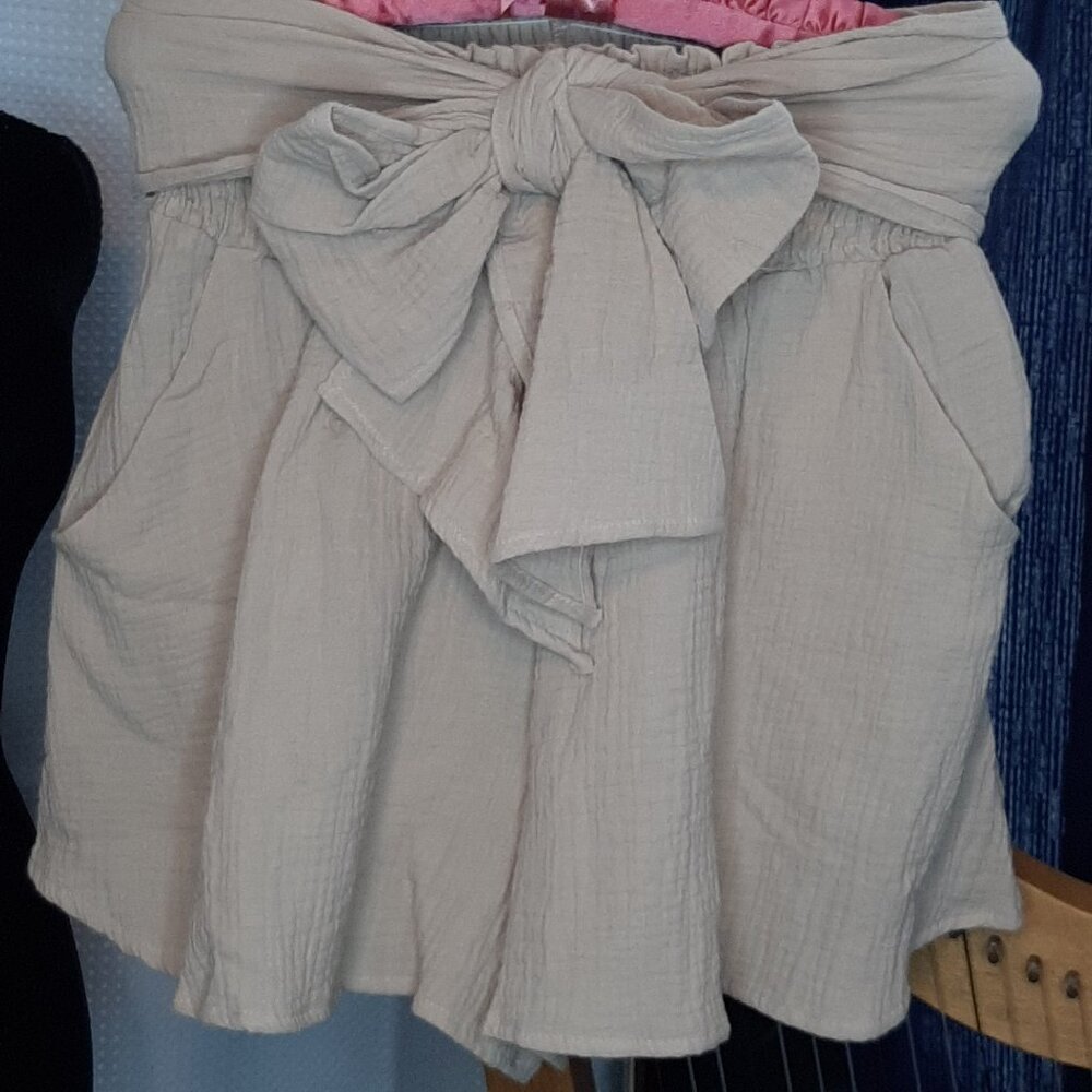 Brand New!!! Fabulous Ces Femme Cotton Bow Shorts